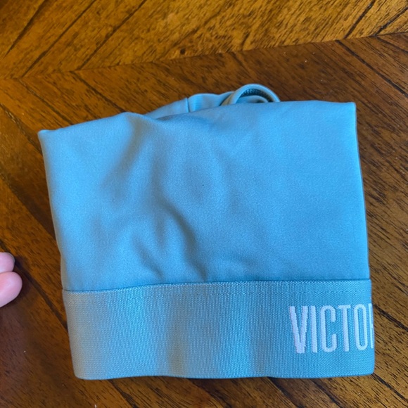 NWT VS player racer back sport bra - Picture 4 of 10